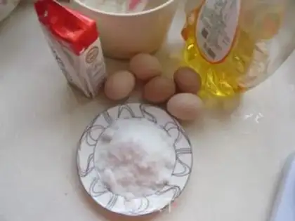 Make Flamingo cream cake step 0