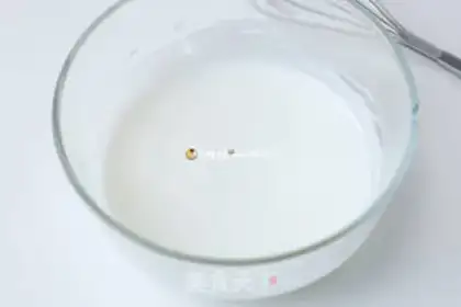 Make Sour yogurt, knitty cake step 0