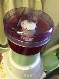 Make Fruit ice cake step 1
