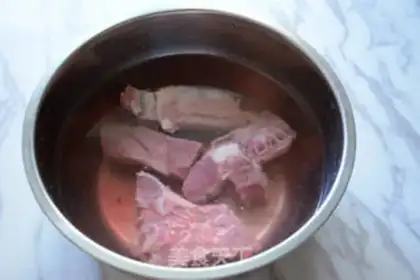 Make Garlic cheese ribs with potatoes step 0