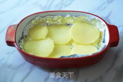 Make Garlic cheese ribs with potatoes step 6