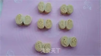 Make Coconut butterflies step 9