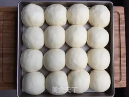 Make Meat pine buns step 9
