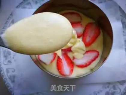 Make Strawberry Moose step 15