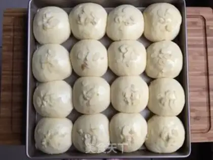 Make Meat pine buns step 10
