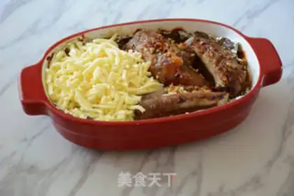 Make Garlic cheese ribs with potatoes step 10