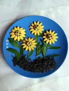 Make Sunflower cookies step 14