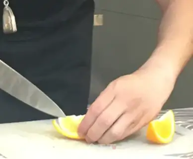 Make Fried Australian meat-eye steak step 1