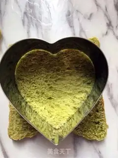 Make Toast roses step 6