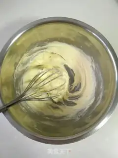 Make Gold coconut ball step 0