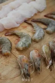 Make Seafood congee step 0