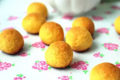 Make Gold coconut ball step 6