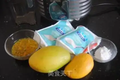 Make Blanca mango ice cream step 1