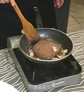 Make Fried Australian meat-eye steak step 5