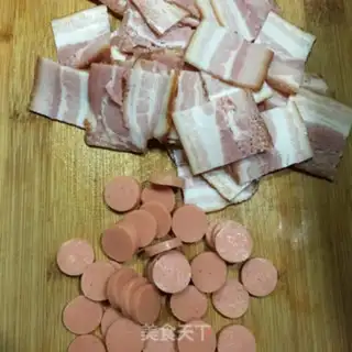 Make Bacon sausage pizza step 2
