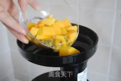 Make Blanca mango ice cream step 5