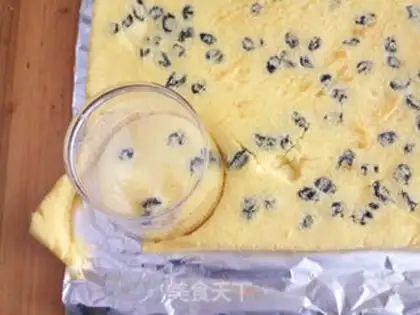 Make Four cake pies step 12