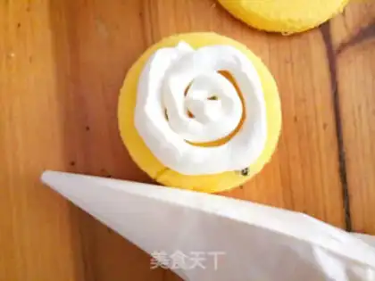 Make Four cake pies step 13