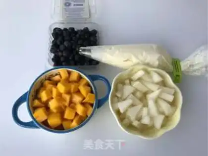 Make Pavlova cake step 10