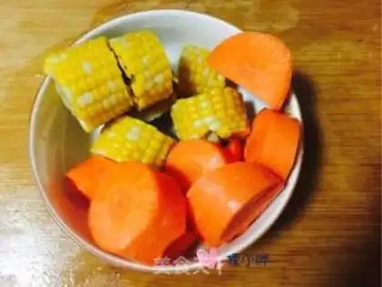 Make Carrot cornbone soup step 6