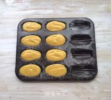 Make Vanilla Madeleine step 13