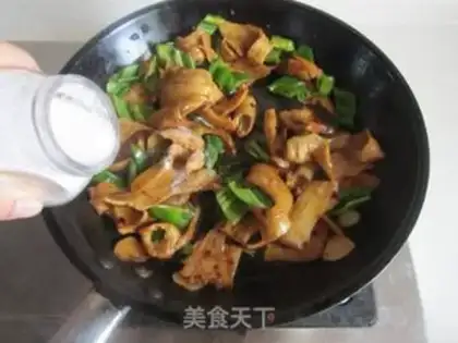 Make Spicy bean pasta step 5
