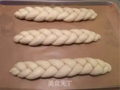 Make Three plume of bread step 6