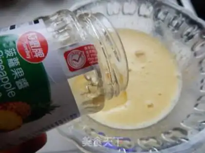 Make Pineapple egg boy step 5