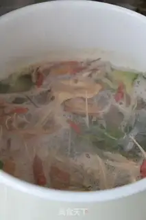 Make Thai winter soup step 2