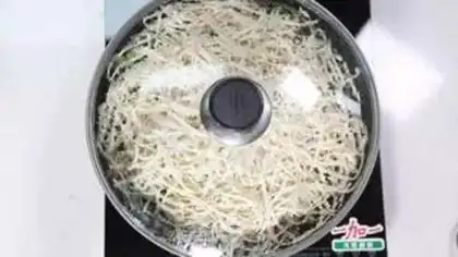 Make Bean bean noodle step 5