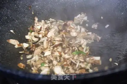 Make Egg fried rice step 4