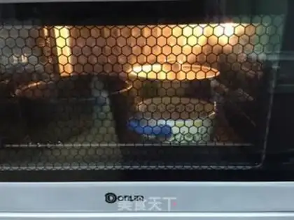 Make Toons of toast step 5