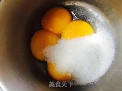 Make Mango Charlotte step 0