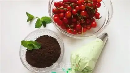Make The yogurt bowl mousse cake step 15
