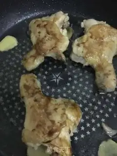 Make Fry chicken legs step 4