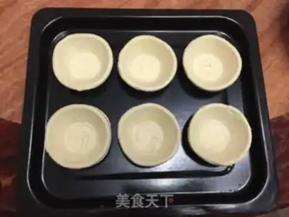 Make Nuts and eggs step 6