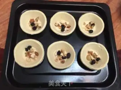 Make Nuts and eggs step 7