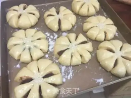 Make Flowers, bean bread step 10