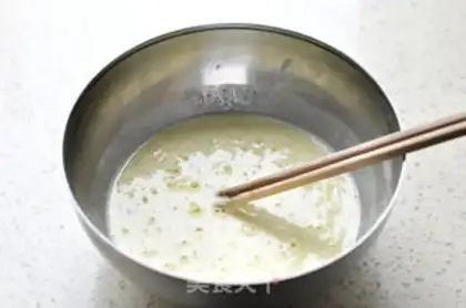 Make Shrimp egg rolls step 5