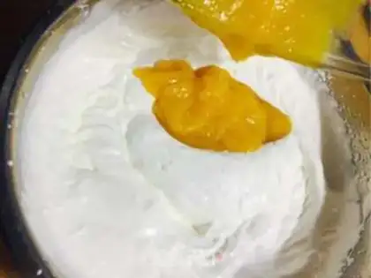 Make Mango Charlotte step 18