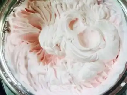 Make Ten-inch birthday cake step 15