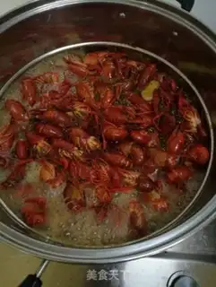 Make Spicy lobster step 13