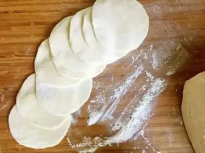 Make Corn vegetables and pork dumplings step 9