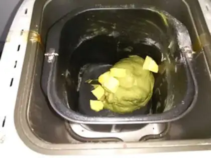 Make Butter with tea and bread step 1