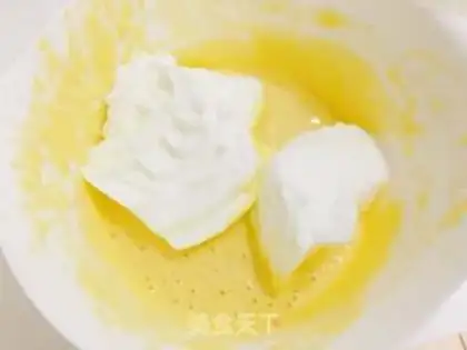 Make Zebra yogurt cake step 8