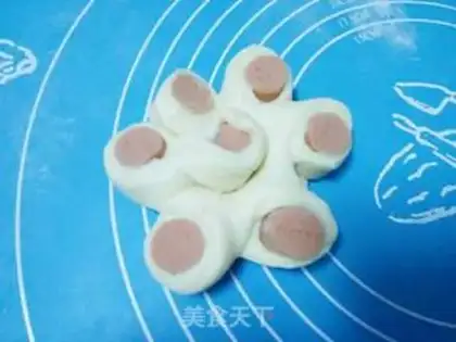 Make Onion ham bread step 8