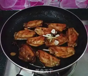 Make German beer with chicken wings step 13