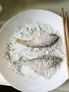 Make Fried horsefish step 2