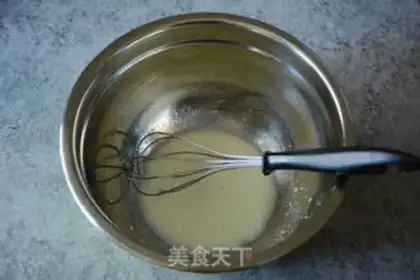 Make Rose chocolate cream cake step 1
