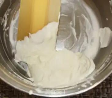 Make Coffee with cream step 4